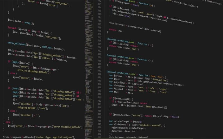 Pantalla con código PHP y JavaScript en un editor de fondo oscuro
